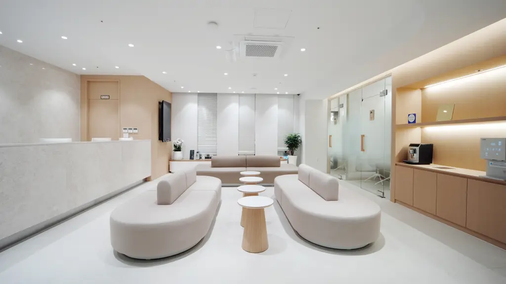 JNB Clinic: Waiting area